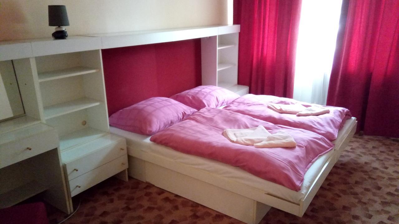 Penzion Institut Кошице Экстерьер фото
